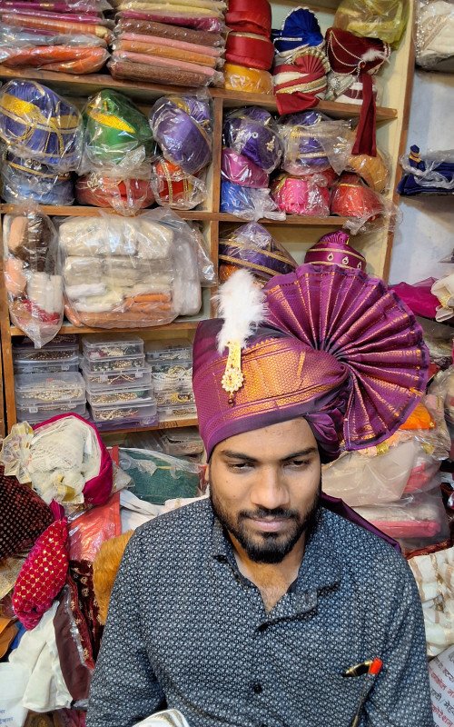 PAITHANI NAVAR DEV FETA FOR RENT AND SEAL