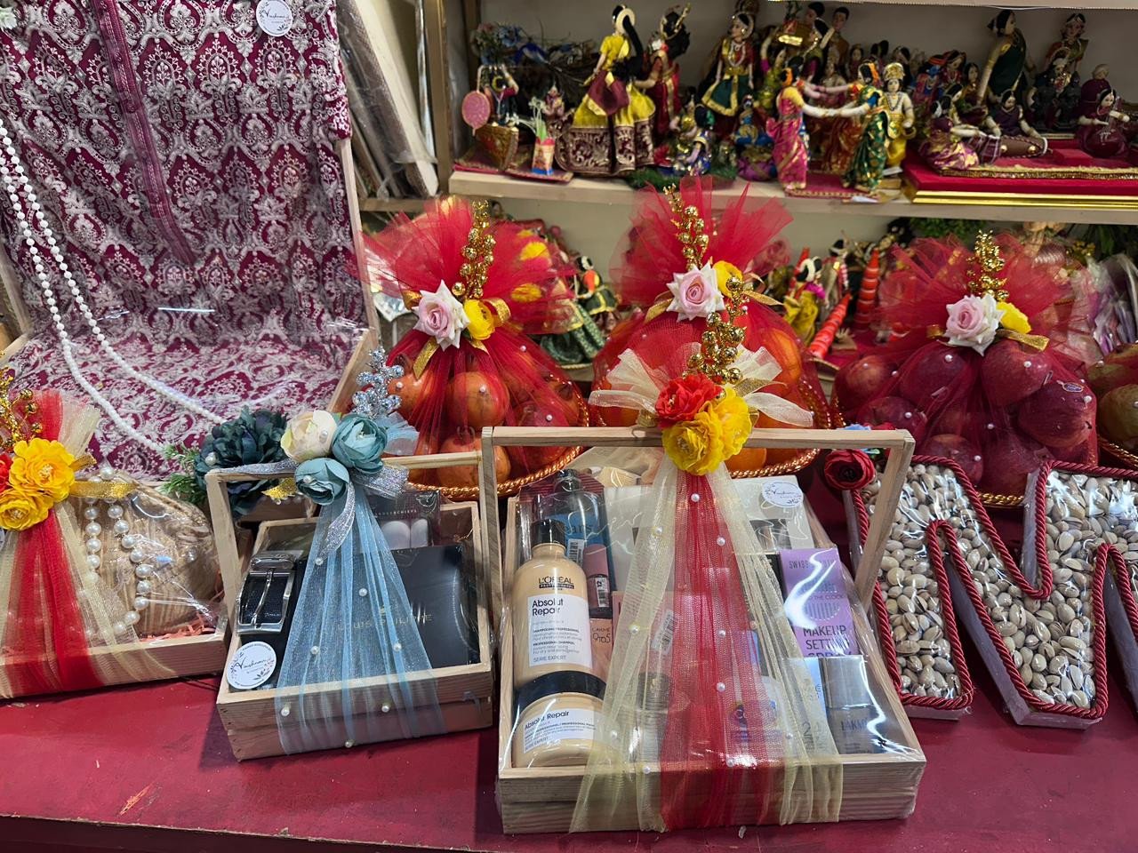 GIFT  AND ARTICLES 43