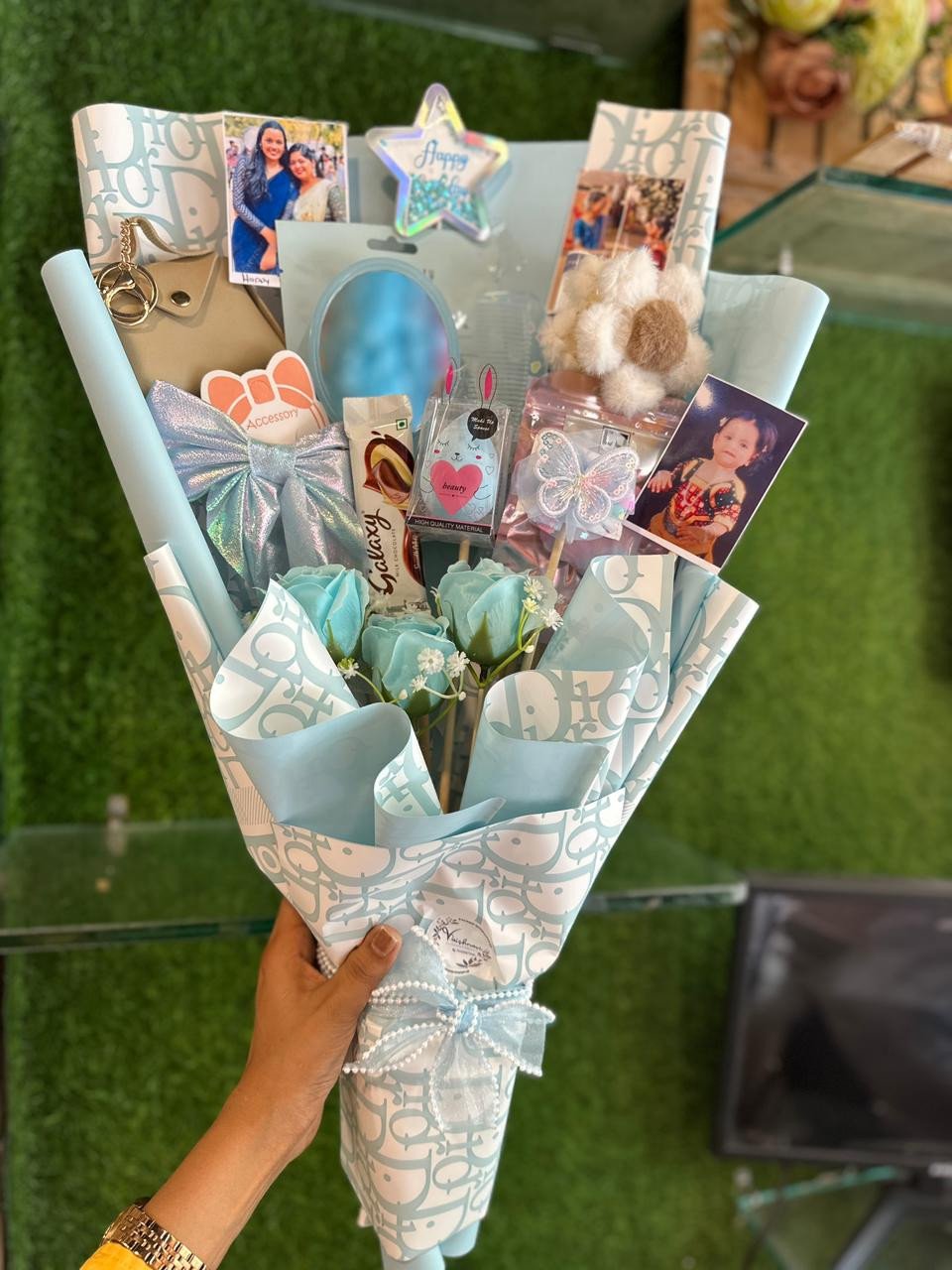 GIFT  AND ARTICLES 29